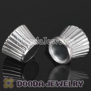 Sterling Silver Cones with Line Magnetic Clasp