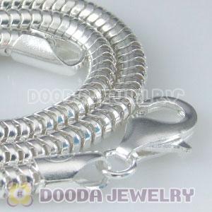 22cm European Style Silver Bracelet with lobster clasp