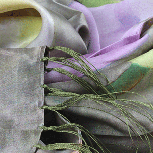 The detailed picture of Long Fringed Silk Scarves Silk Scarf Painting