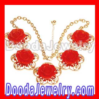 Fashion Coral Red Crystal Rose Flower Collar Necklace for women